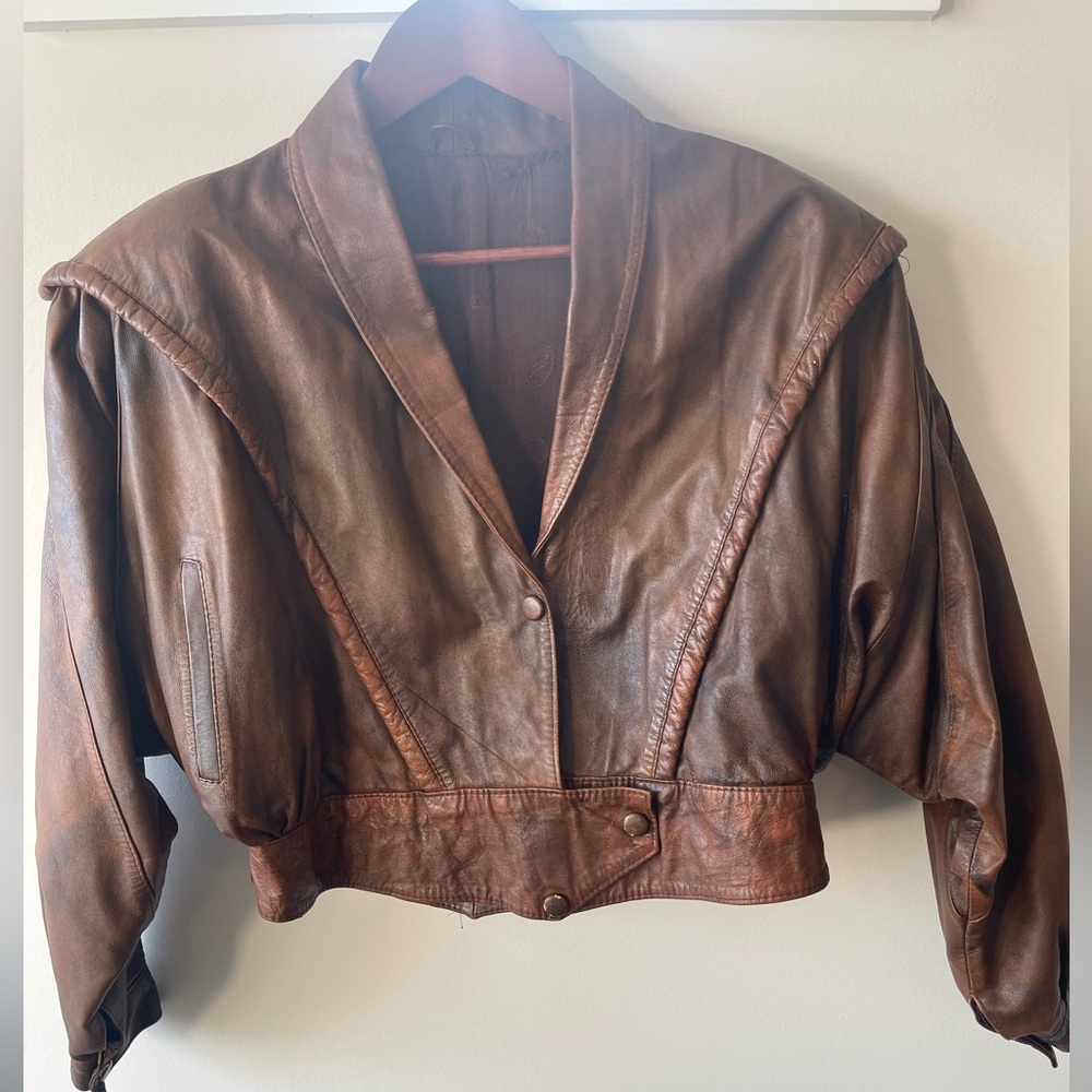 1980’s Vintage Women's Brown Cropped Leather Jacket